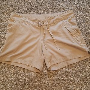 Womens Magellan shorts size L